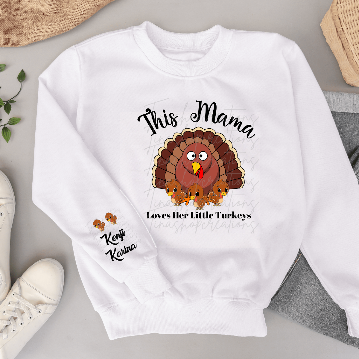 Mercancía personalizada de la temporada de otoño y del Día de Acción de Gracias: ¡muestre su amor por sus pequeños pavos! Personalizar con nombres