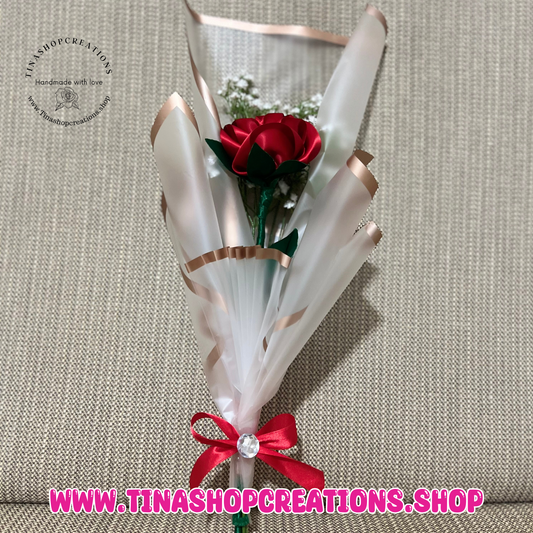 Elegante rosa eterna satinada, tallo de 15 pulgadas de largo, ideal para bodas, cumpleaños y ocasiones especiales